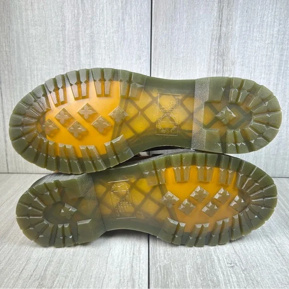 NEW Dr. Martens Docs 31877 Fur Lined Brown Buttersoft Winter Boot Womens Size 10 - Picture 7 of 10